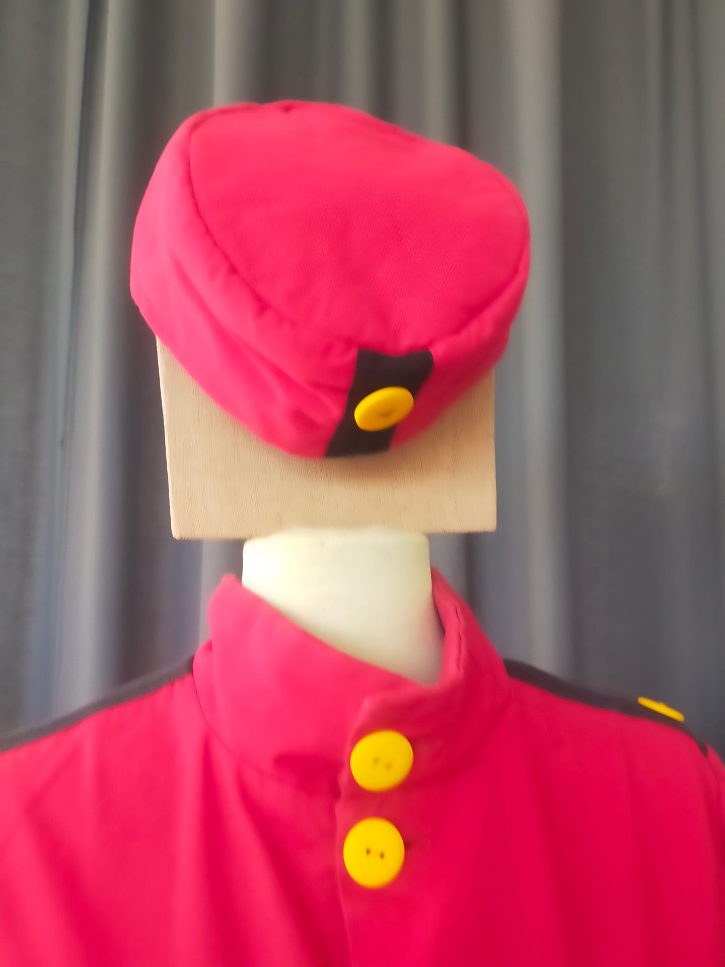 Tenue de Spirou — photo 3 — aperçu