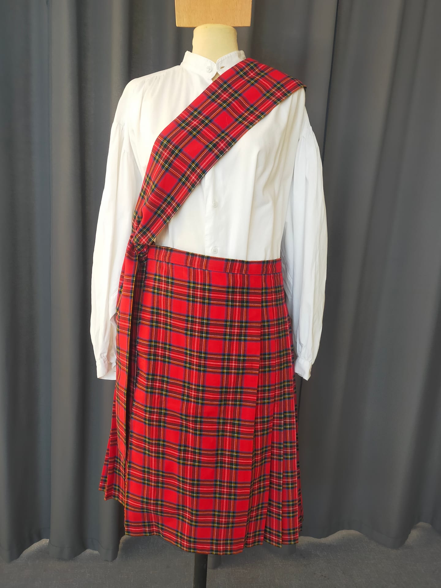 Kilt — photo 2 — aperçu